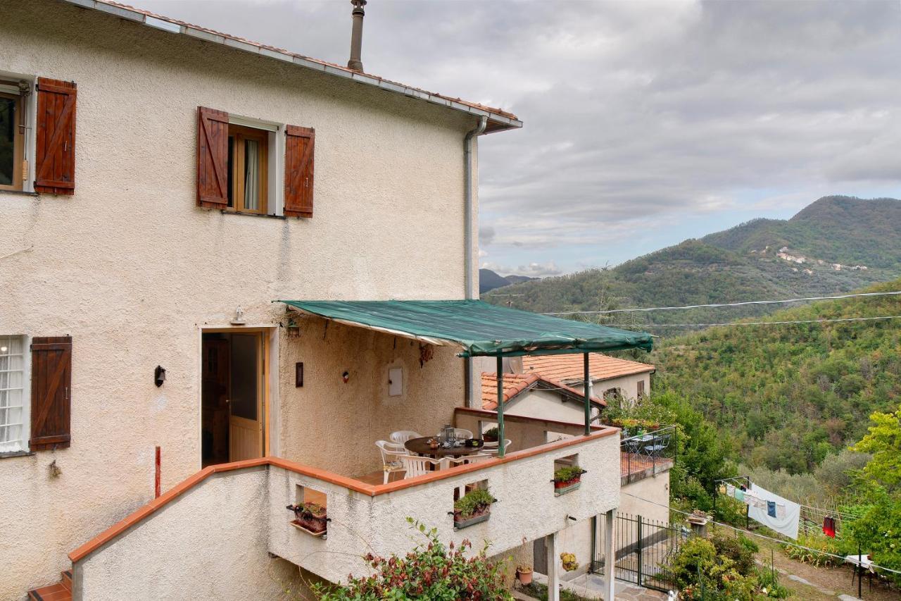 Ca De Baci Apartment Vessalico Exterior photo